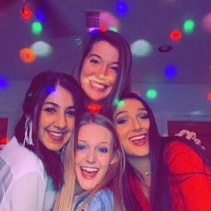 Meet your Posher, Bailey